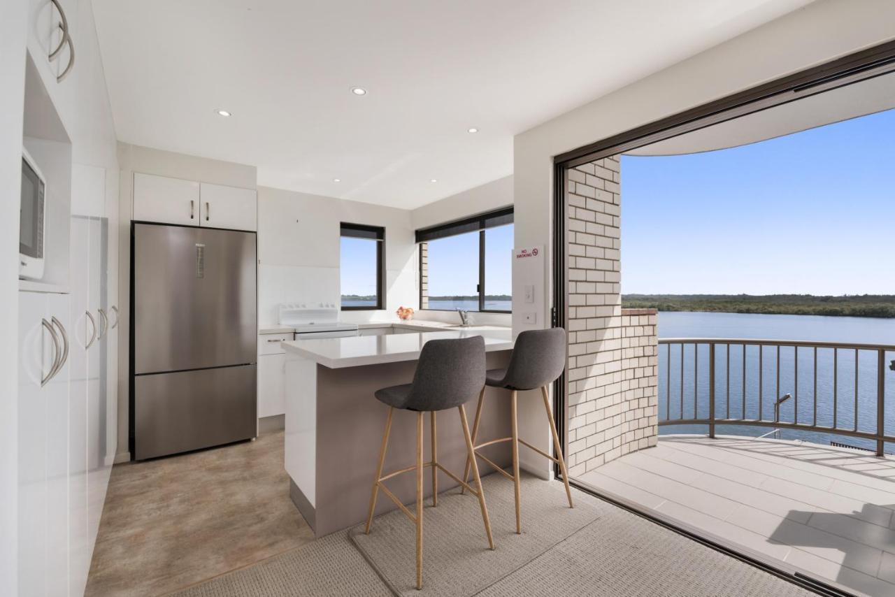 Wharf Lodge River View Apartment Maroochydore Eksteriør bilde